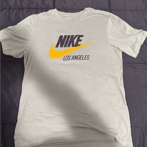 NIKE • T-SHIRTS